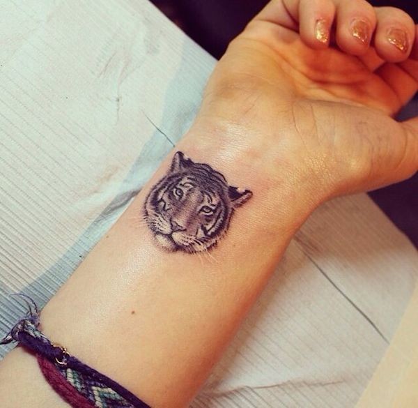 40 Decorative Small Animal Tattoos for the People Who Love To Pamper