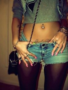 Awesome Belly Button Piercing Ideas That Are Cool Right Now - Gravetics