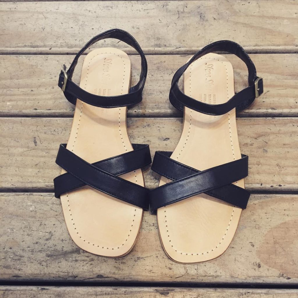40 Wear Stylish Summer Flat Sandals For A New Look
