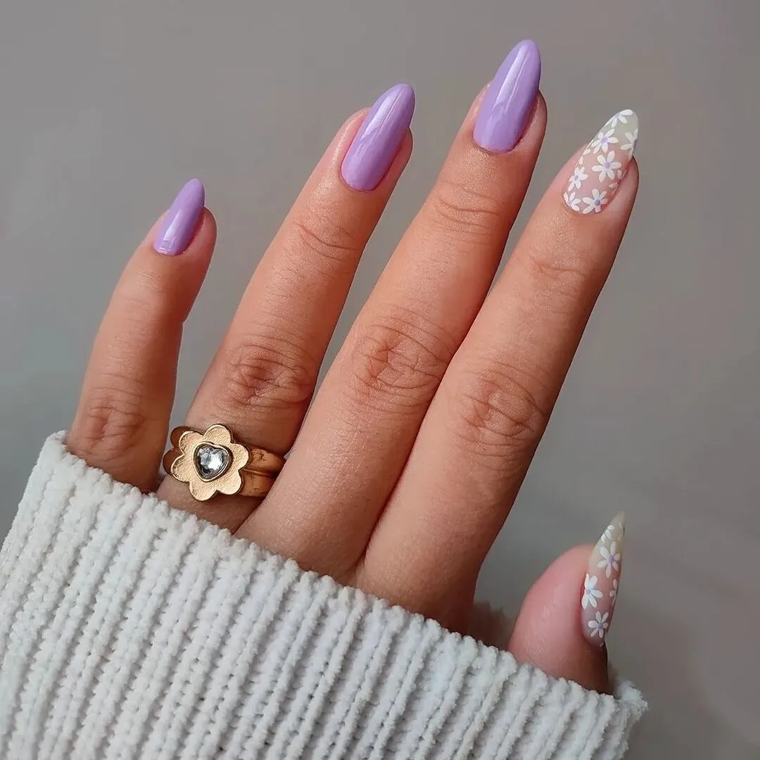 Purple Pastel Nails with Daisies Nail Art