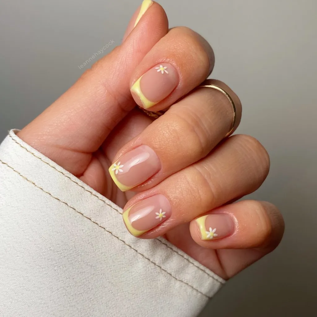 Yellow French Tips with Daisies