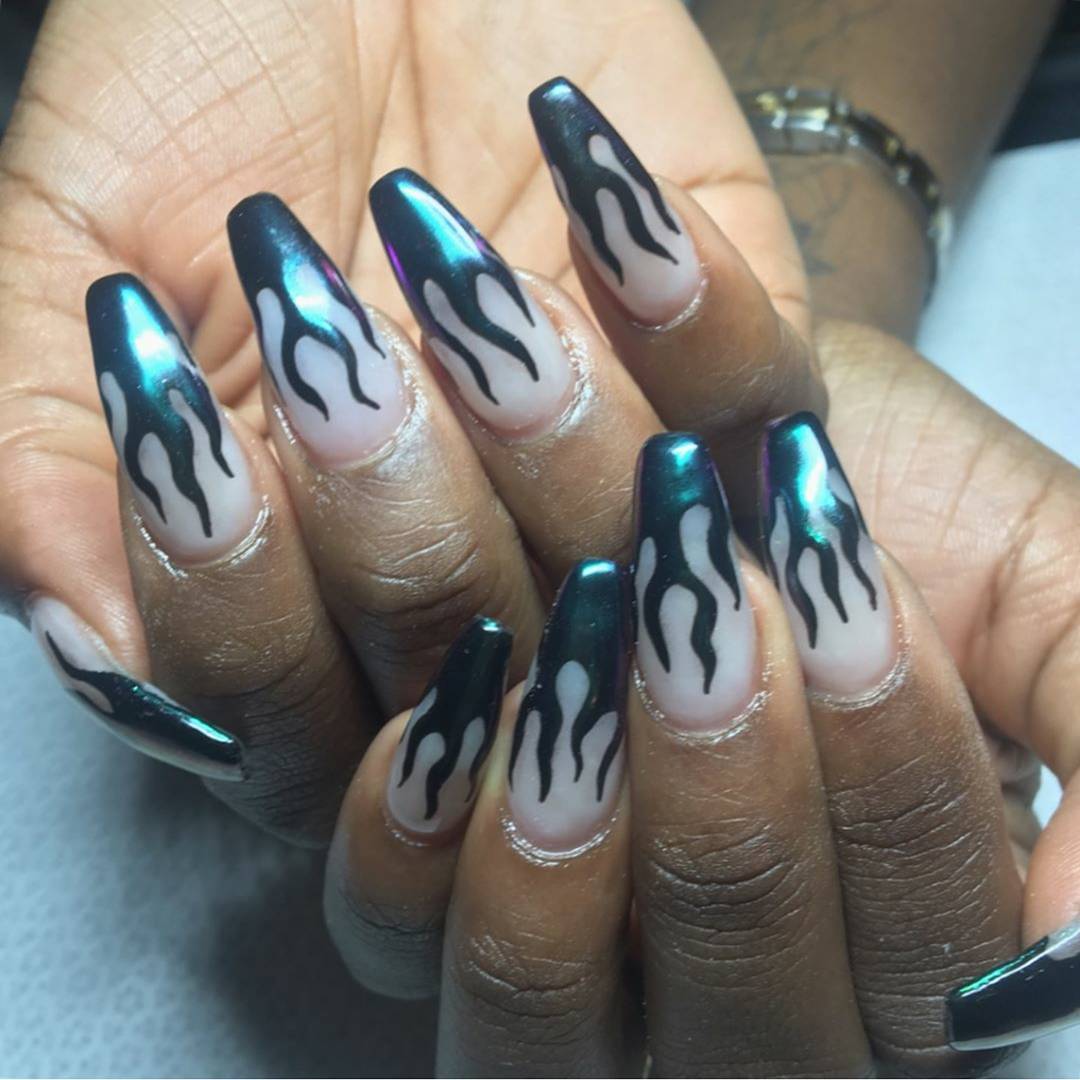 45 Jump on the Latest Trend with These Chrome Nail Art Ideas