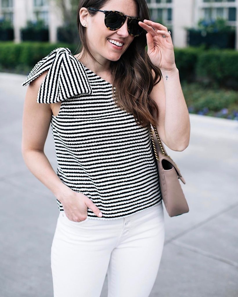 40+ Awesome Striped Summer Outfits to Explore a New Look