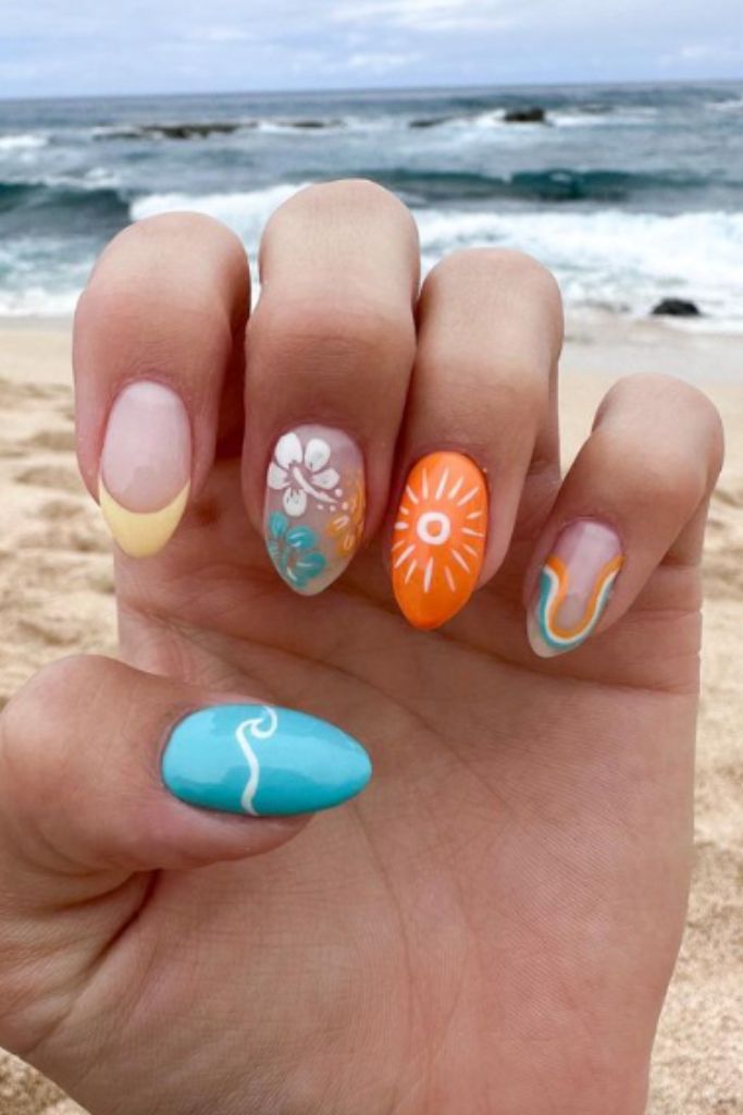 Cute Summer Vacation Beach Nails