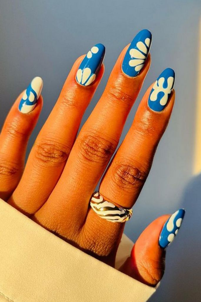 Stunning Coral Blue Nails