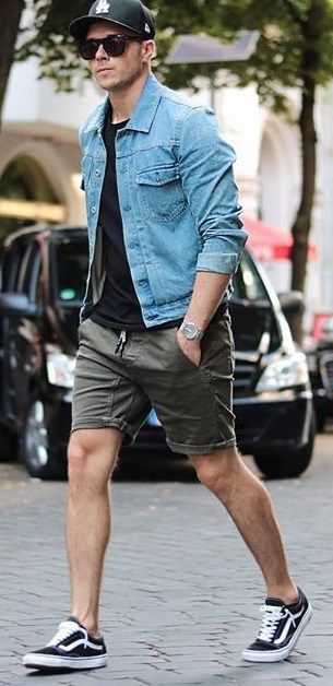 vans with shorts outfit
