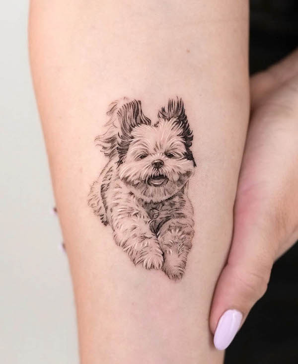 Microrealism dog tattoo