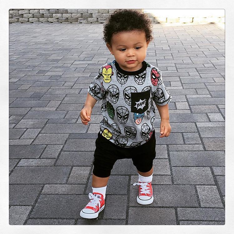 40 Voguish Converse Spring Outfit for Boys That Deserves to Be Flaunted