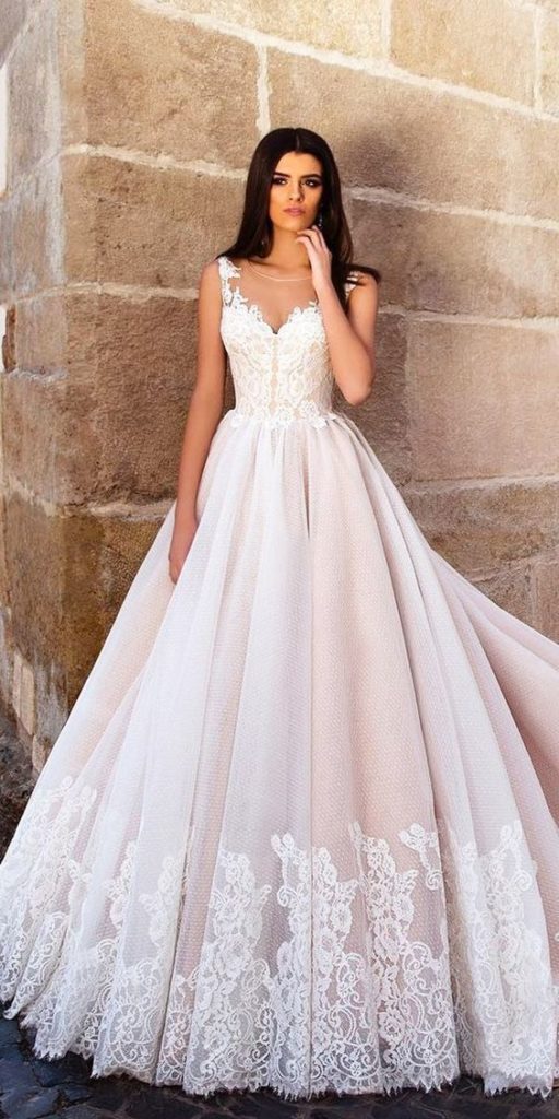 30 Stunning And Awe Inspiring Crystal Design Wedding Dress 2019 Gravetics 8120