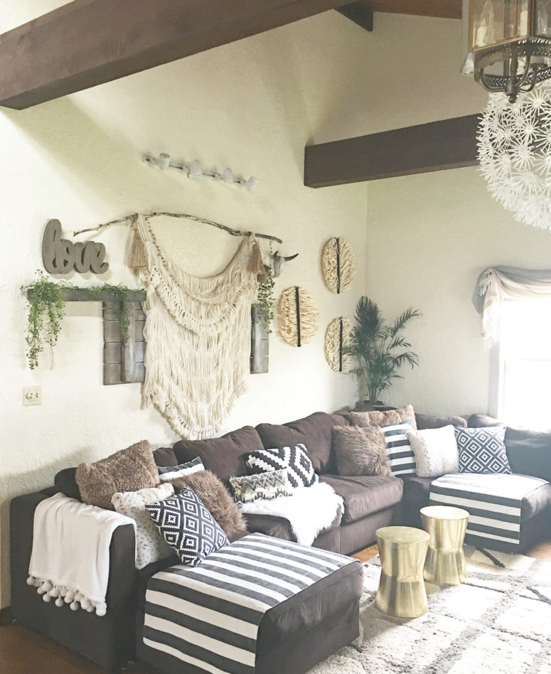 Boho Chic Living Room with Natural and Glam Touches