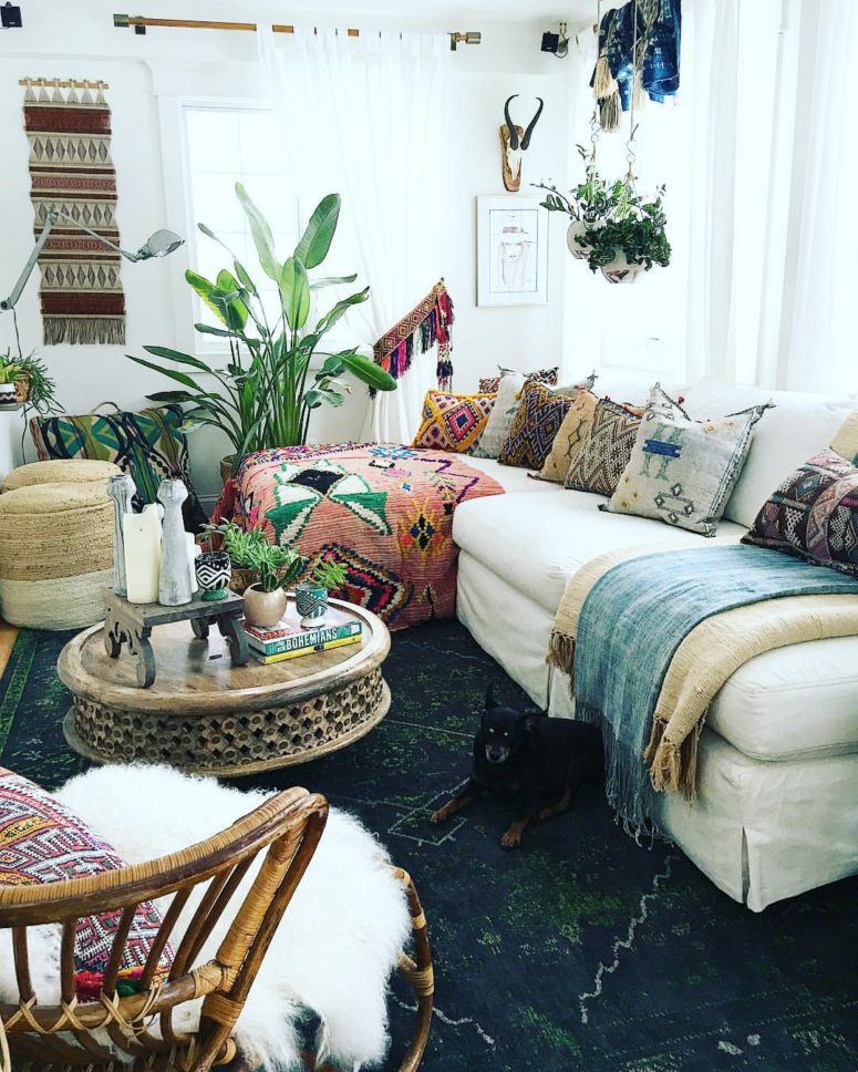 Bohemian Living Room Inspiration with Vibrant Textiles