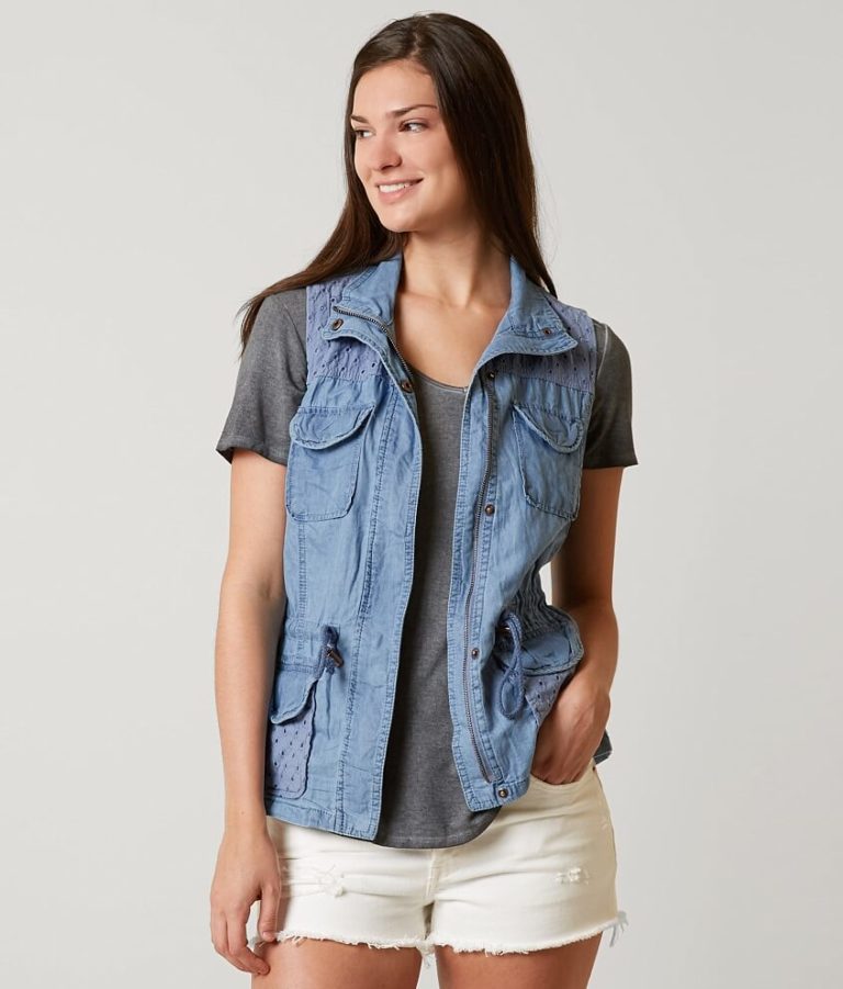 40 Cute Vests For Women To Achieve A Casual Look