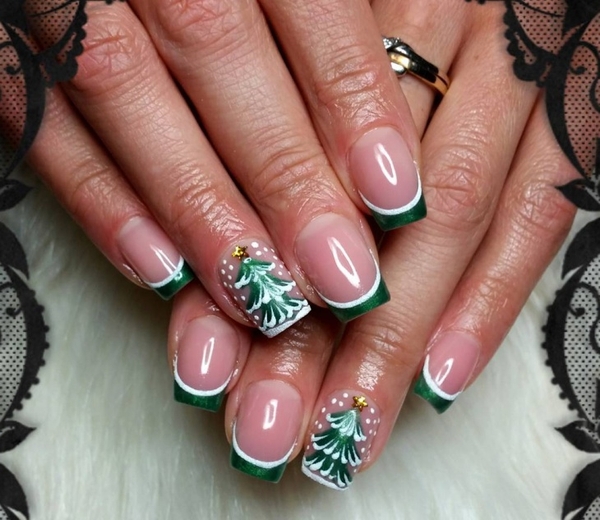 45 Christmas Nail Art Ideas That Will Make You Look Sharp And Confident 