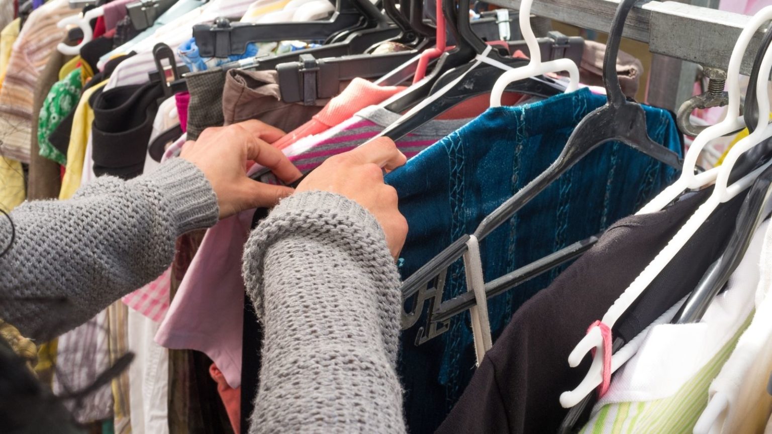 6 Reasons You Should Shop Second Hand