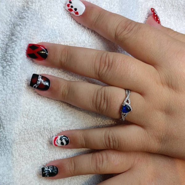 Beautiful Black And Red Halloween Nails