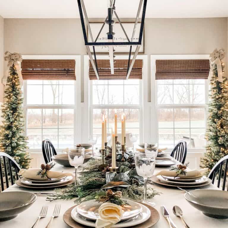 Farmhouse Christmas Table Setting