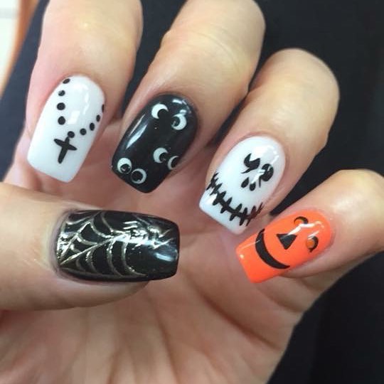 Impressive Halloween Gel Nail Manicure