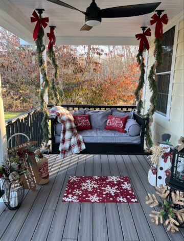 30 Creative Christmas Porch Decor Ideas For 2024