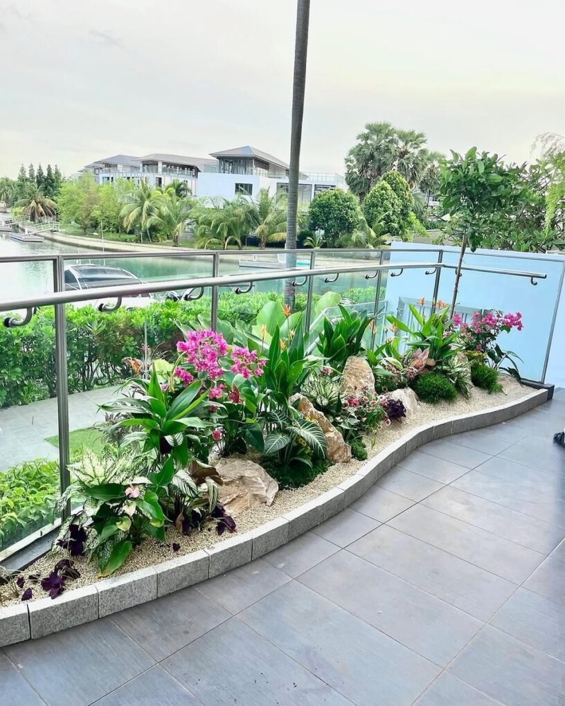 Bird-Friendly Greenery