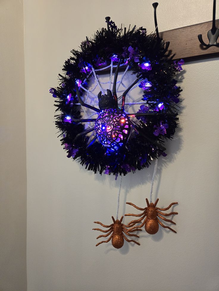 Dollar Store Spider Halloween Wreath