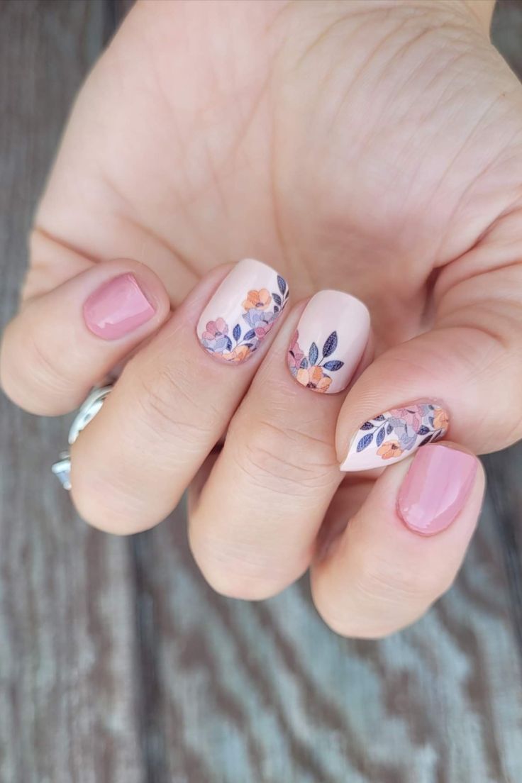 Floral Fall Nail Inspiration