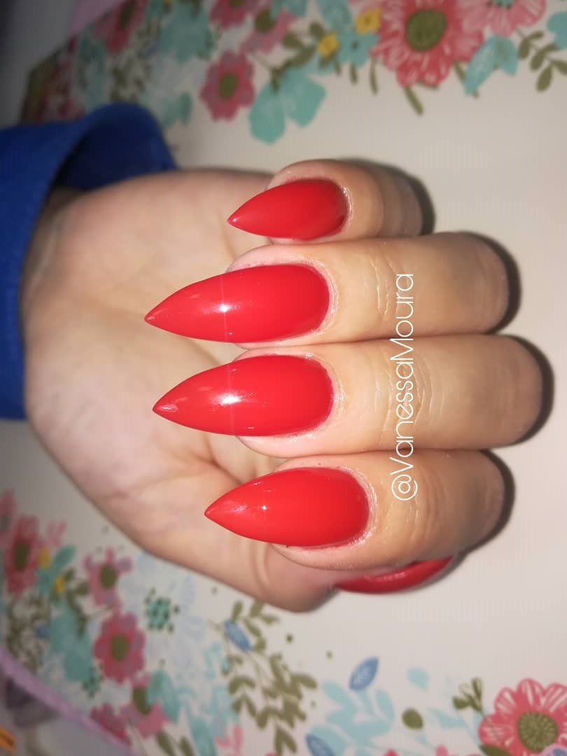 Dashing Red Stiletto Nails