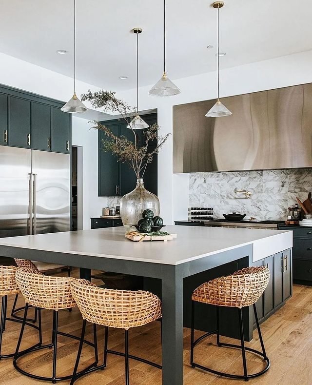 30 Creative Kitchen Island Ideas to Inspire Your Home in 2025 5 Large Table Extension