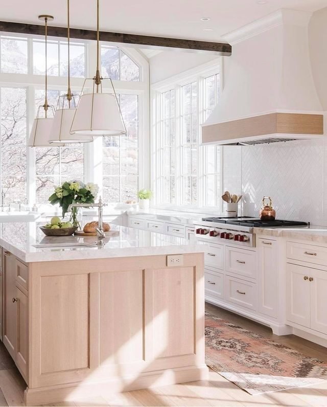 30 Creative Kitchen Island Ideas to Inspire Your Home in 2025 7 White Tone Pendant Light