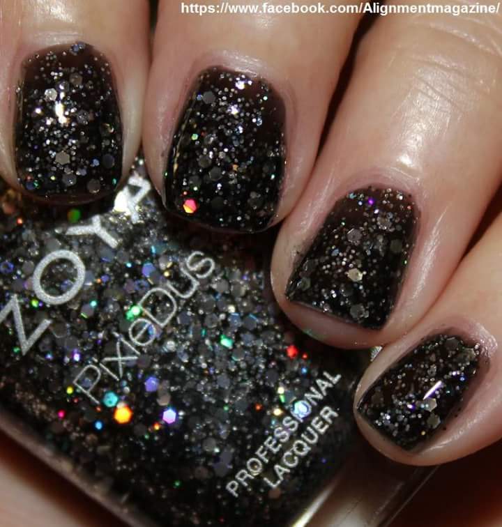 Exotic Black Sparkle Nail Art