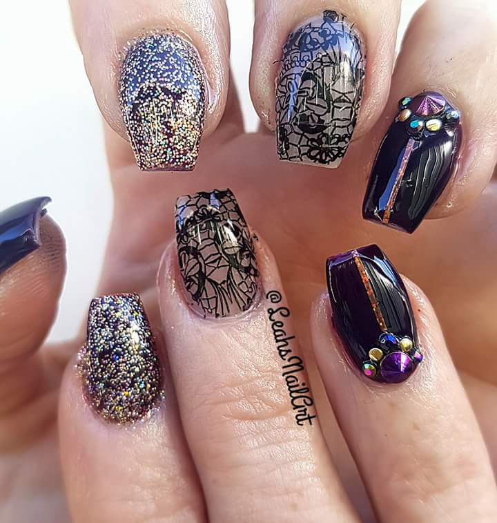 Glam Black Nail Art