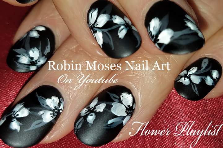 Irresistible Black Party Nail Manicure Idea