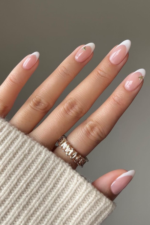 30 Creative Nail Art Ideas: Unlock Stunning DIY Designs at Home! 27 minimal frenchies