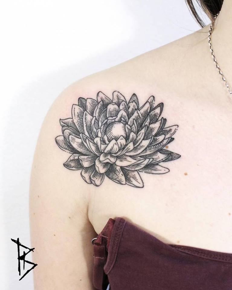 stylish lotus flower tattoo ideas