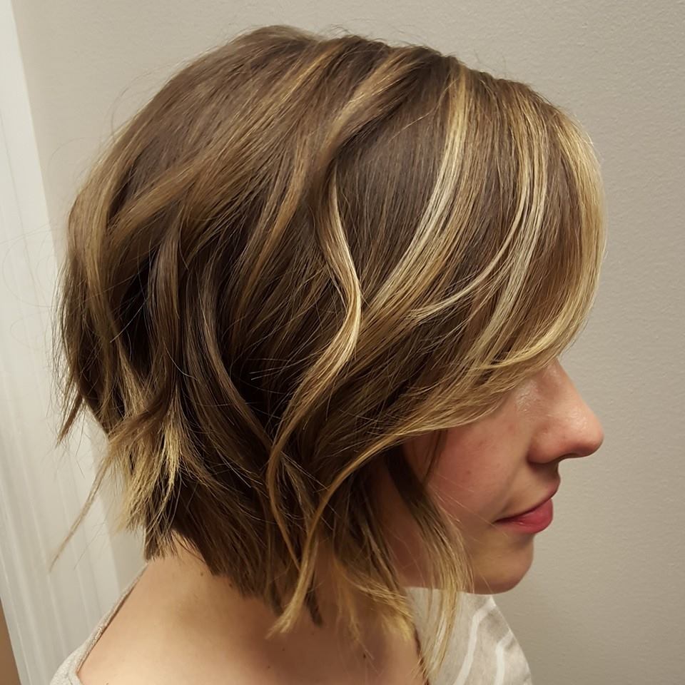 Appealing Blunt Cut Bob With Texture Style