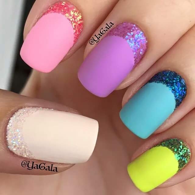 Attractive Multicolor with Sparkle Nail Art