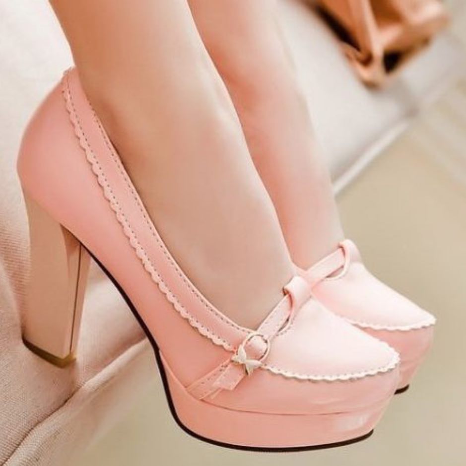 Cute French Boot Heels In Peach To Go Classic