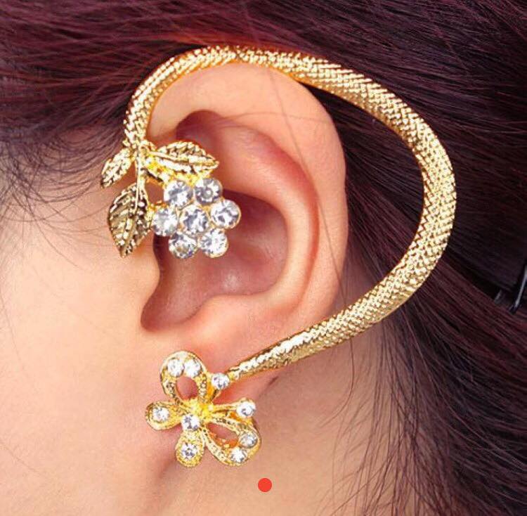 Flower Diamond Ear Cuff