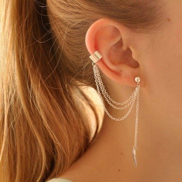 Latest One Piece Stylish Leaf Pendant Ear Cuff For Women