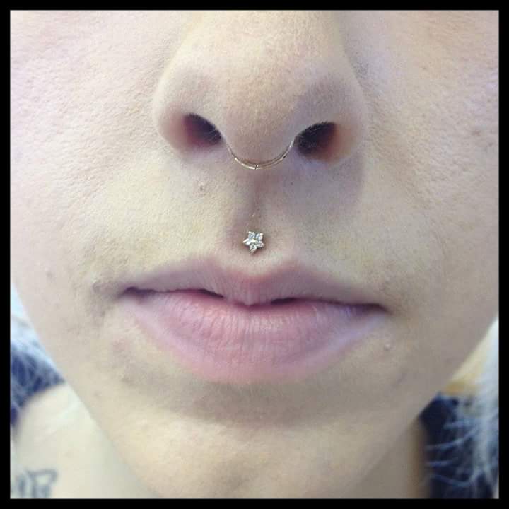 Lovely Philtrum Small Flower Design Piercing