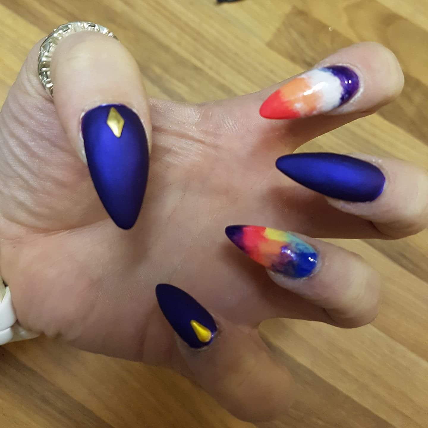 Multicolor Matte NAil Art