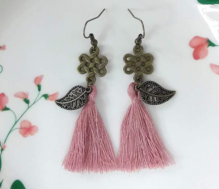 Nature Leaf Oxidised with Pink Tassle