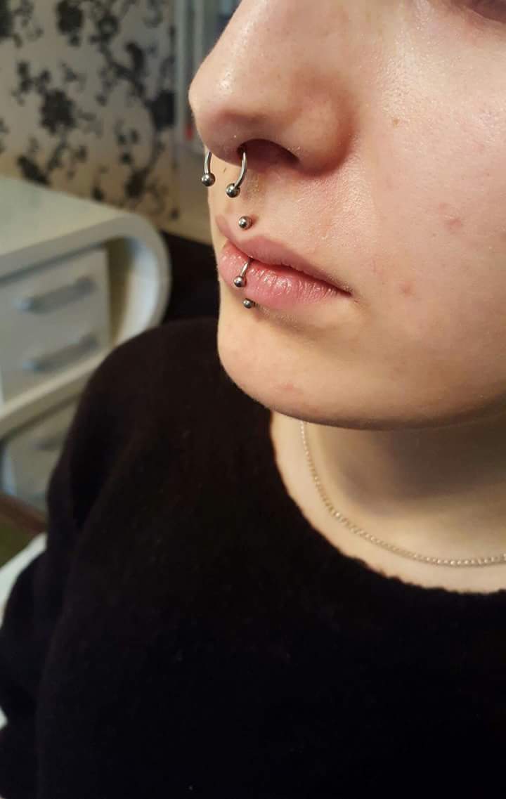 Philtrum Piercing with Septum Horseshoe Piercing