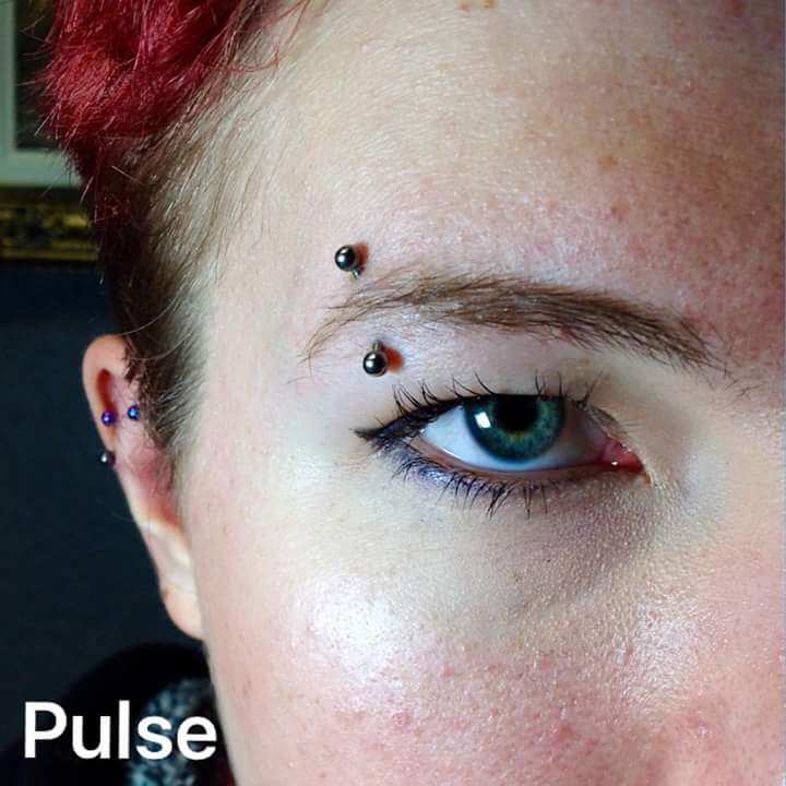 Pulse Black Blunt Jewel Piercing