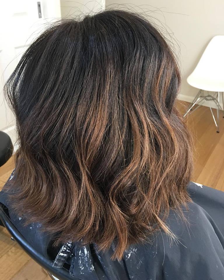 Striking Lob Hair Balayage Highlights