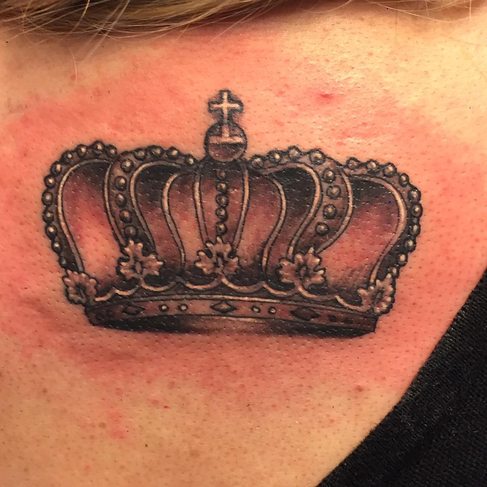 Stylish Crown Tattoo on Upper Back for Women