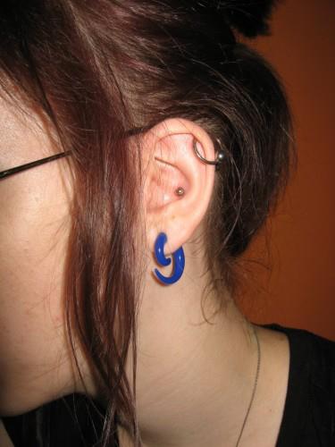 UV Spiral Ear Expander - Blue