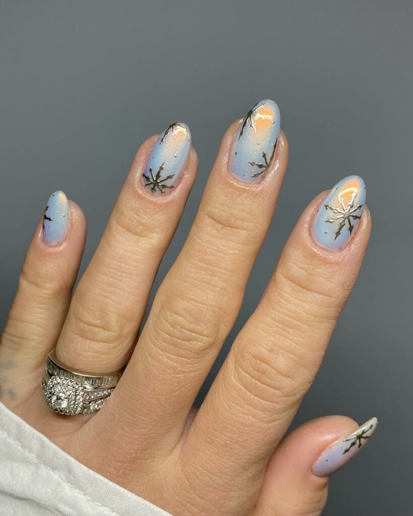 Winterwonderland Chrome Nails