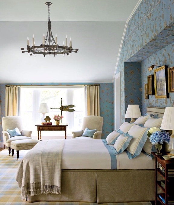 Blue-Themed Bedroom with Luxurious Details