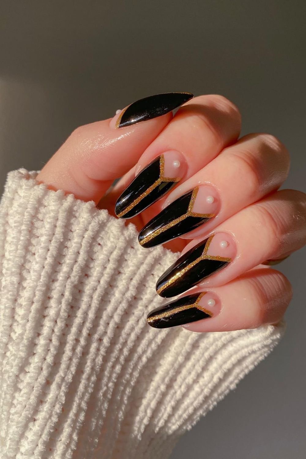 30 Black Nail Art Designs 2025: Unleash Your Style with Trendy Looks! 24 Gilded Chevron Glam
