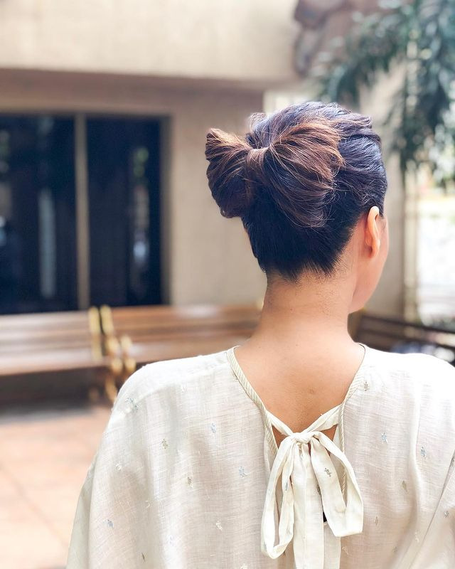 Chic Bow Bun